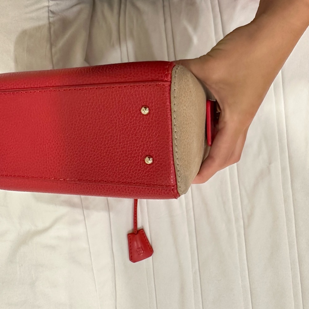 Carolina Herrera Small Red Crossbody - Picture 12 of 13